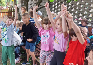 Publiczność podczas "Turnieju wiedzy o zdrowiu", która wykazała się ogromnym, motywującym dopingiem dla rówieśników.