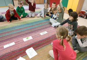 Pogadanka o dobrostanie człowieka, na który składa się zdrowe odżywianie, odpowiednie nawodnienie i aktywność ruchowa.