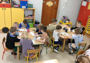 Tworzymy niespodzianki w formie rysunku dla wybranej przez siebie, bliskiej osoby.