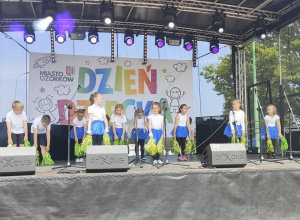 Występ "Biedronek" na Dniach Ozorkowa 2025.
