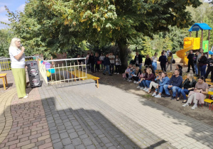 Przemowa p. Dyrektor - p. Anny Kasprowicz na pikniku rodzinnym.