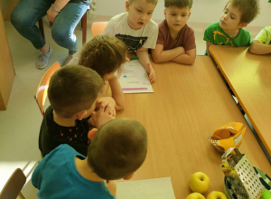 "Szarlotka Misia Puchatka" - zakończenie etapu jesiennego projektu "Sportowa wyprawa".