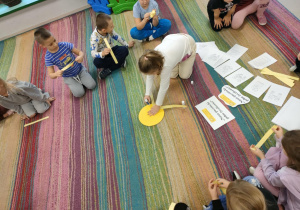 Tworzymy pszczółkowe "Słońce Życzliwości".