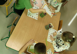 Tworzymy swoje, unikalne pocztówki pełne życzliwości.