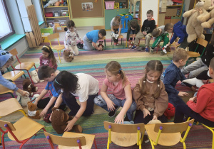 Misiowe zabawy w "Pszczółkach".