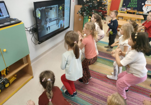 Udział "Pszczółek" w ogólnopolskiej akcji "Integracyjny WF".