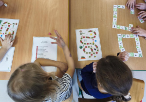 Gra planszowa - przeliczamy, poruszamy się pionkiem po planszy i miło spędzamy czas wolny.