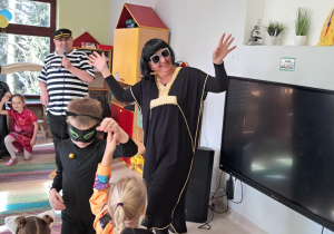 Bal w grupach starszych.