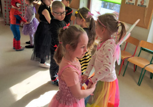 Bal w grupach starszych.