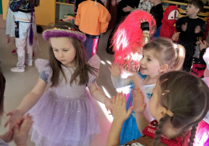 Bal w grupach starszych.