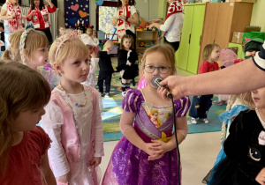 Bal w grupach młodszych.