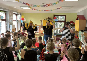 Bal w grupach starszych.