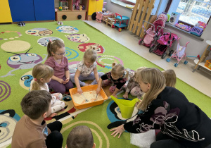 Przygotowanie naturalnej farby.