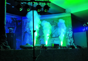 Efekty specjalne na scenie w MOK-u w Ozorkowie.