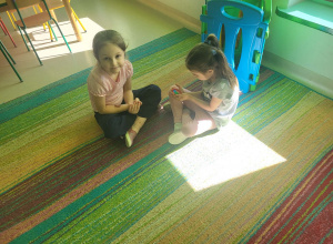 Realizacja zadania projektowego w grupie V - "Autoportret".