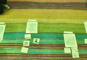 Ułożone i podpisane plansze programowe.