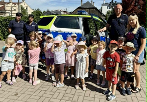 Zdjęcie grupowe "Wiewiórek".