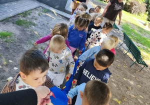 Spacer do ogrodu przedszkolnego.